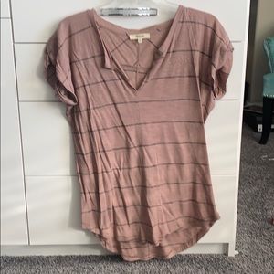 Light weight t shirt